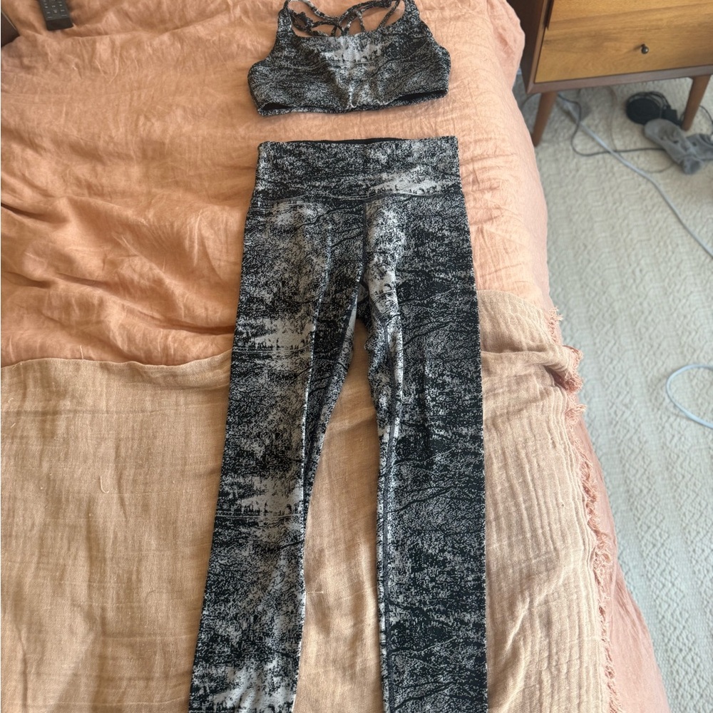 Stylish Black and Beige Women's Workout Set